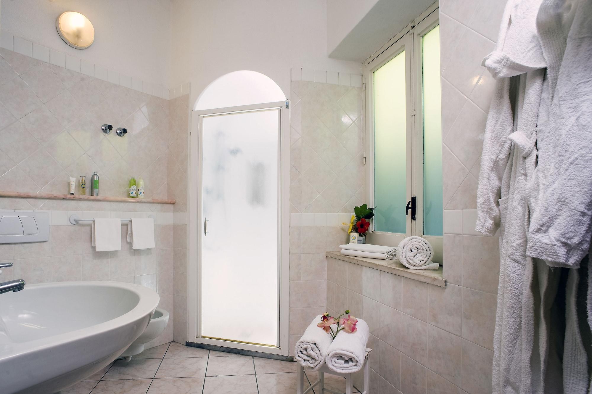 Villa Angela Hotel & Spa Forio  Luaran gambar