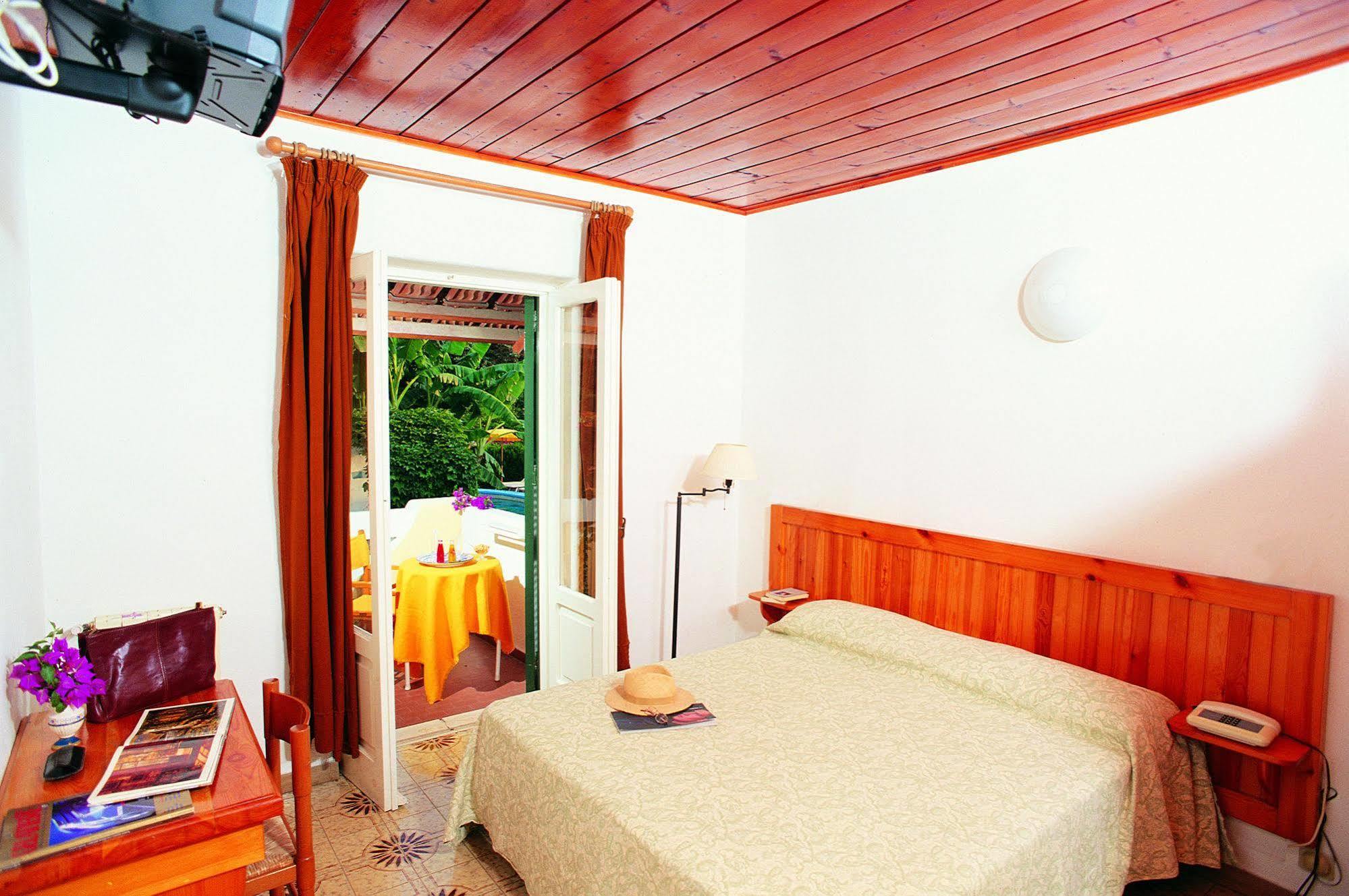 Villa Angela Hotel & Spa Forio  Luaran gambar